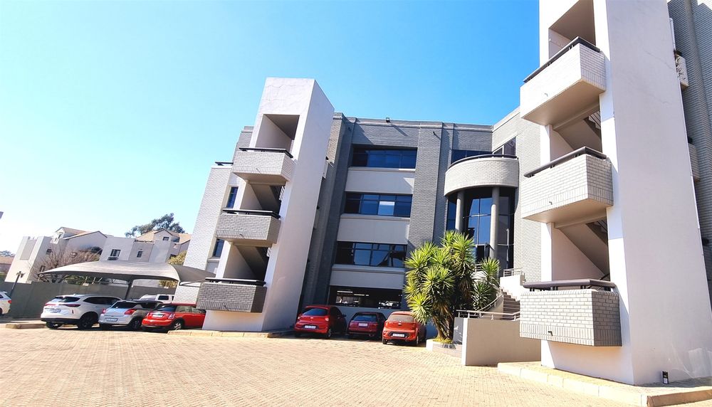 11 Naivasha Road-Sunninghill-Block B (8)