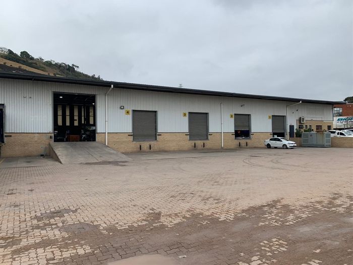 Industrial Property To Rent in Mahogany Ridge: Cross dock facility with exclusive yard access.
