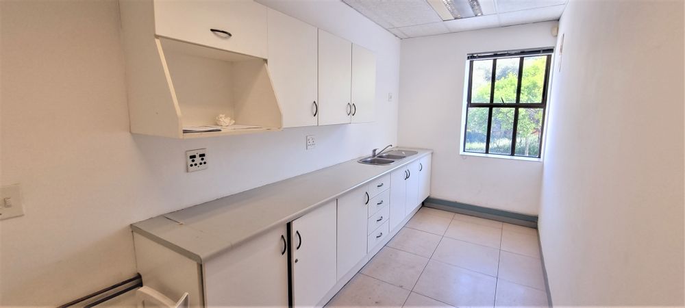 Eton Office Park-Bryanston-Worchester House (4)