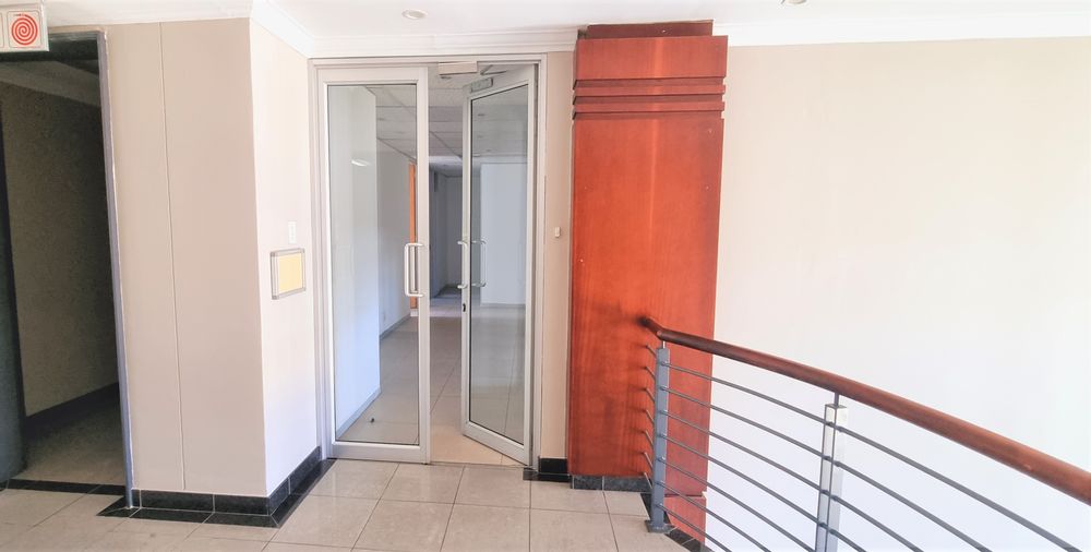 Eton Office Park-Bryanston-Worchester House-1st fl 378m² (1)