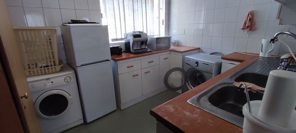 45 Empire Road - Parktown - Johannesburg - Kitchen