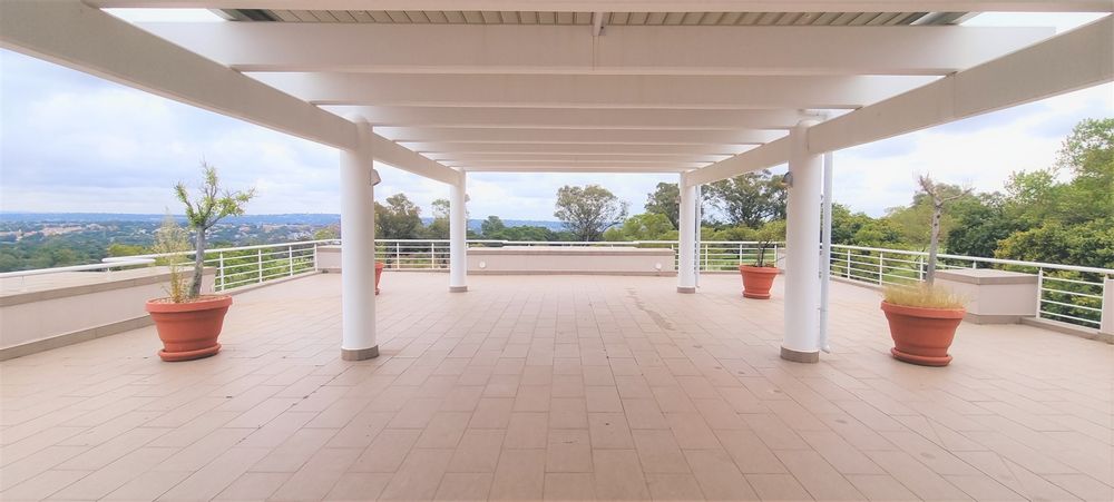 Country Club Estate-Woodmead-Building 4 (10)