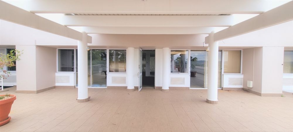 Country Club Estate-Woodmead-Building 4 (9