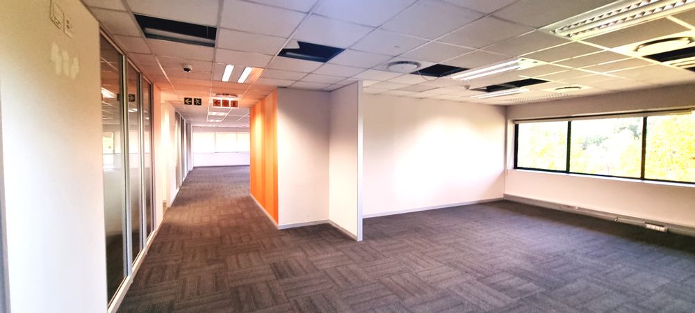 146A Kelvin Drive-Woodmead-Sagewood House (9