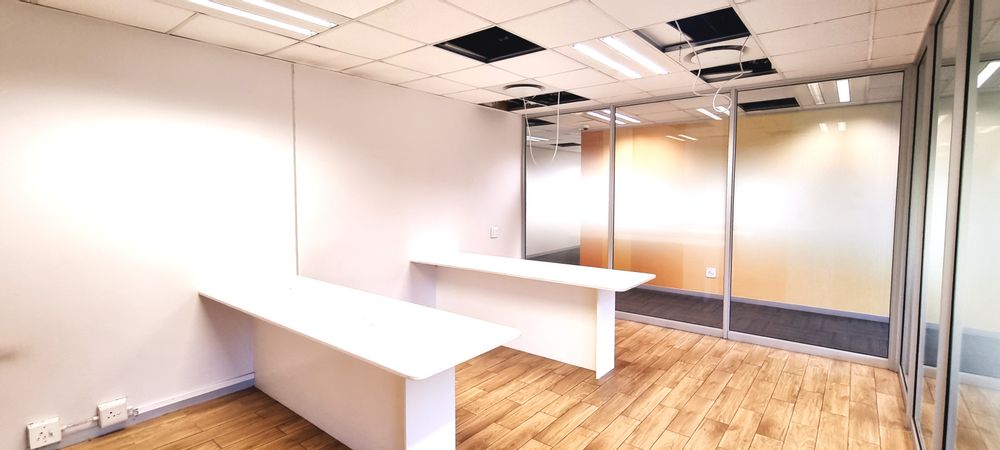 146A Kelvin Drive-Woodmead-Sagewood House (6