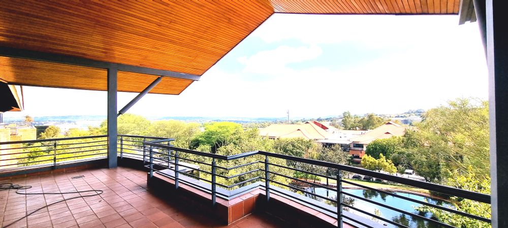 146A Kelvin Drive-Woodmead-Sagewood House (10