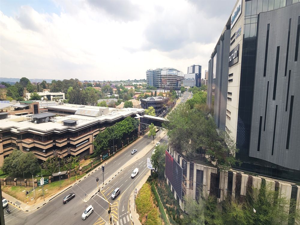 Katherine and West unit37 5th Fl VIEW