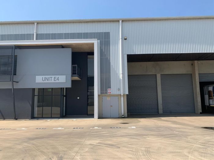 Industrial unit to rent in Mount Edgecombe Central with office, security, and amenities.