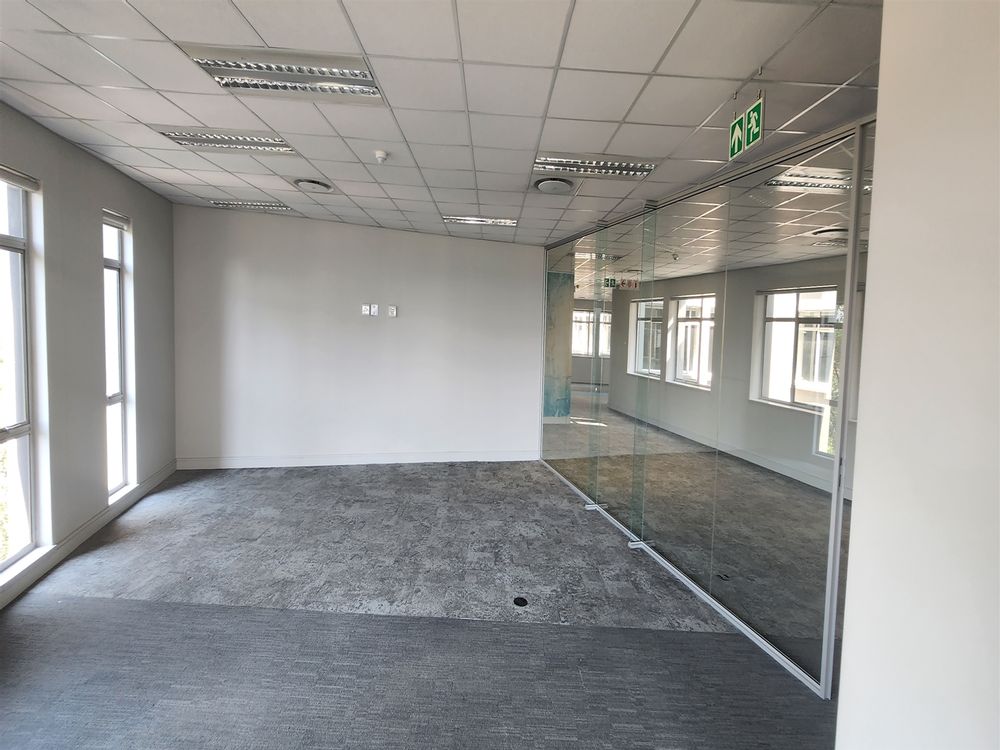 Sandown Mews West 2nd Floor 4