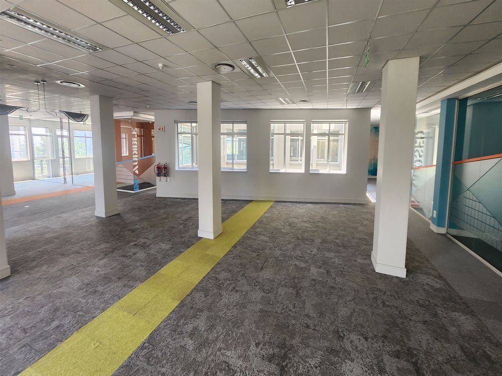 Sandown Mews West 2nd Floor 2