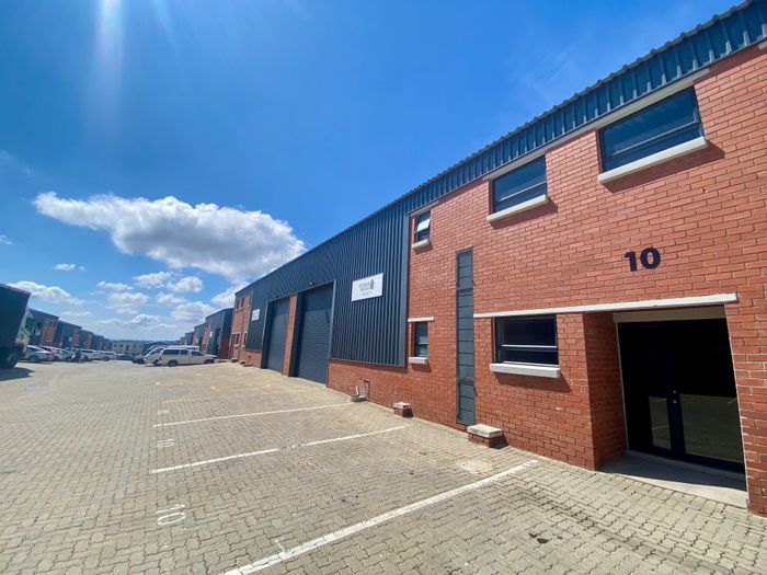 Industrial unit to rent in Halfway House with office space and parking.