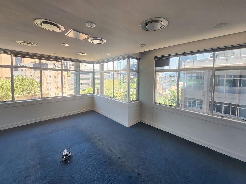 138 West Street-Sandown-Sandton 4th Floor 4