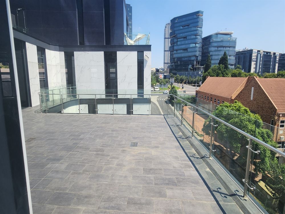 52 Katherine Street-Sandton-2ndfl 1600m² Balcony View