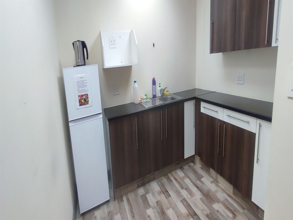 Dunkeld Park-Dunkeld-Block D Grfl 442m² (Kitchen)