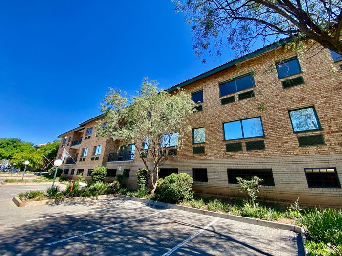 Office To Rent in Halfway House: Ground-floor suite with kitchen, parking, and security.