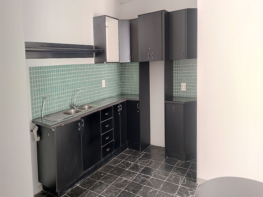 160 Jan Smuts Avenue -Rosebank-2nd Floor 1356.1m² (5)