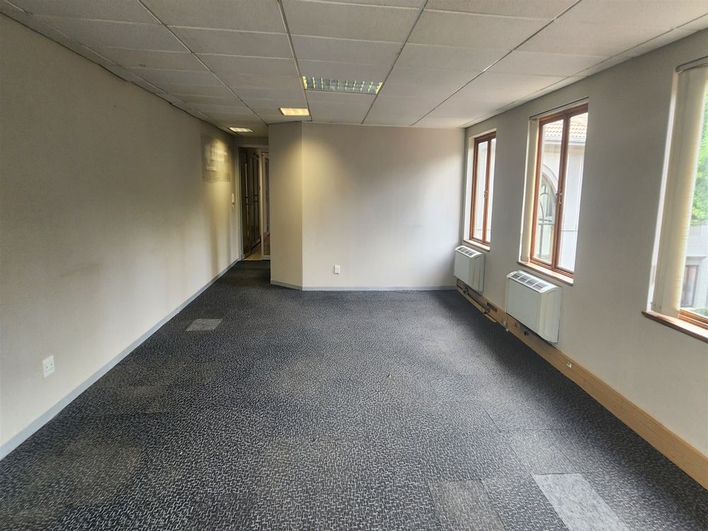 36 Wierda Rd West-Wierda Valley-Sandton-A 1st Fl 98.4m² (6)