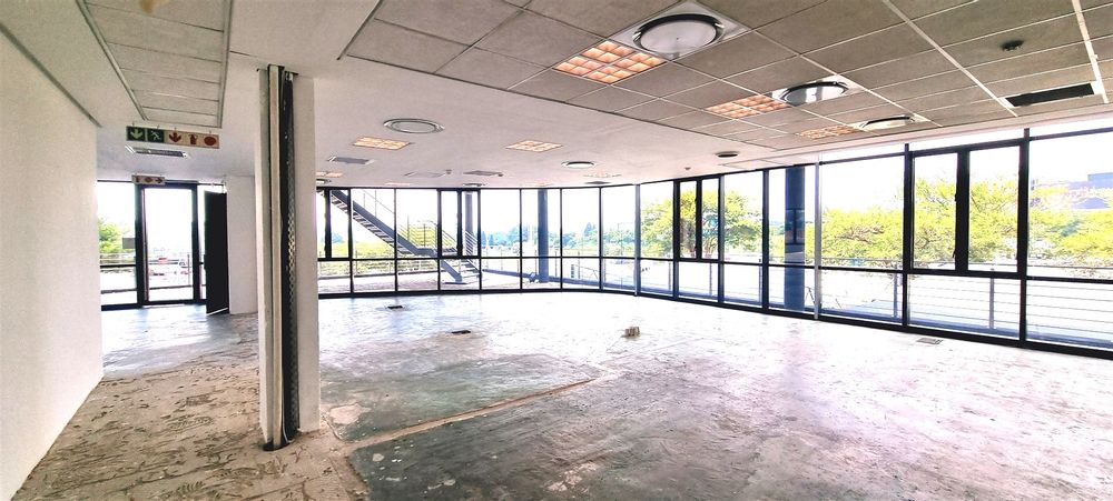 54 Maxwell Drive-Woodmead North-Block A (7