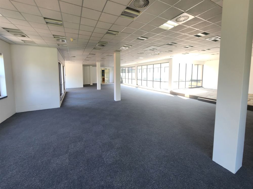 Inanda Greens-Wierda Valley-Sandton-Bldg 4 2nd Fl 646,45m² (3)