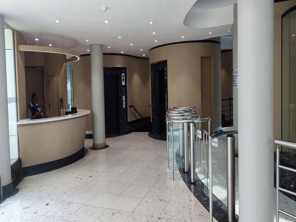 Grosvenor Corner - Rosebank - Ground Floor Reception