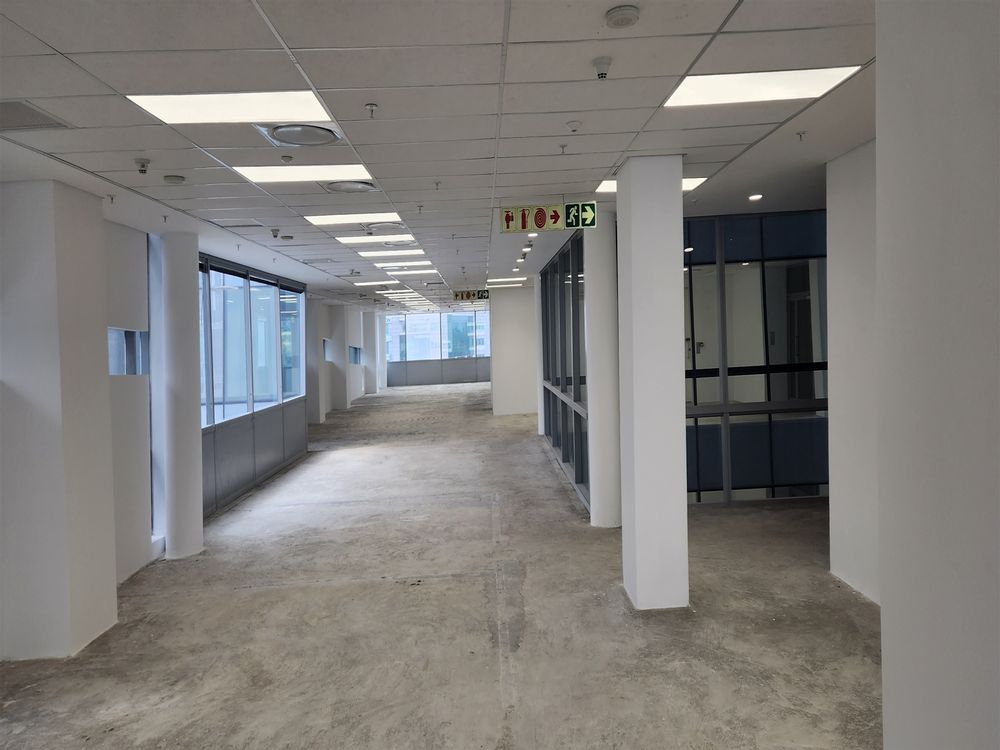 The Towers-15 Alice Lane-Sandton-7thfl 1749,97m² (9