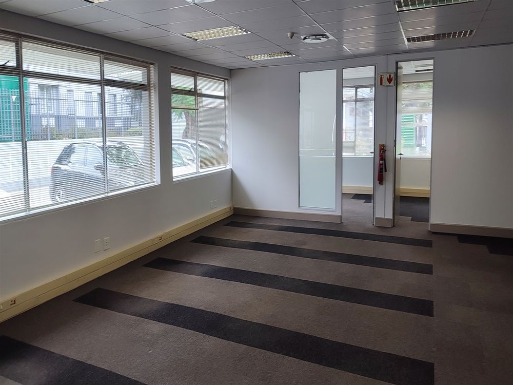 33 Fricker Road-Illovo-Gr Floor 937.61m² (5)