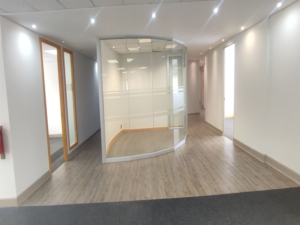33 Fricker Road-Illovo-Gr Floor 937.61m² (3)