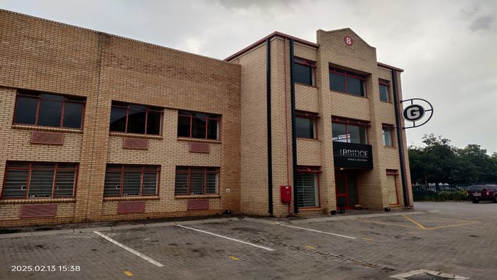 Industrial unit in Strijdompark to rent, features ample warehouse space and security.