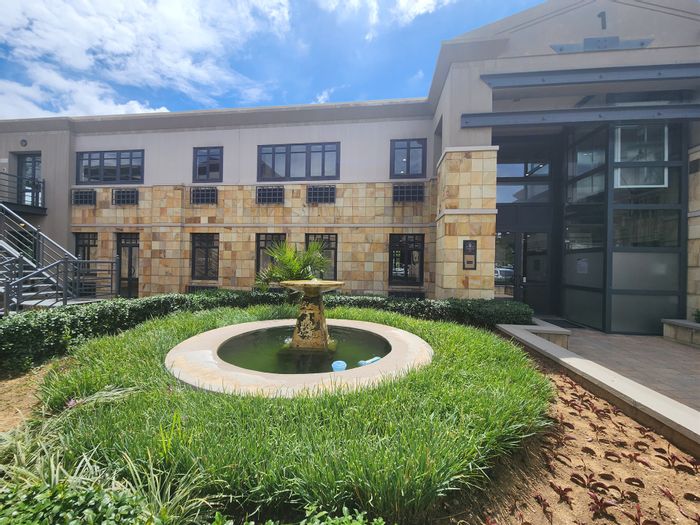 To Rent: Office in Sandown with 24-hour security, backup power, and transport access.