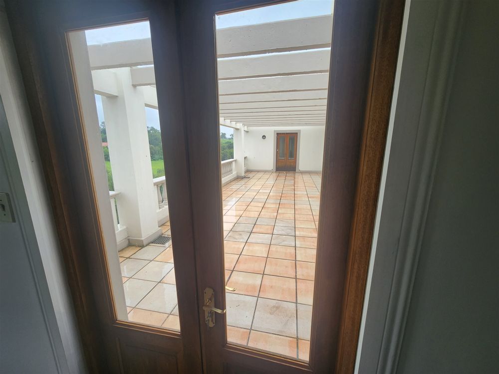 Pinmill Farm - Sandton - Block A 1st fl 1314.12m² (7)