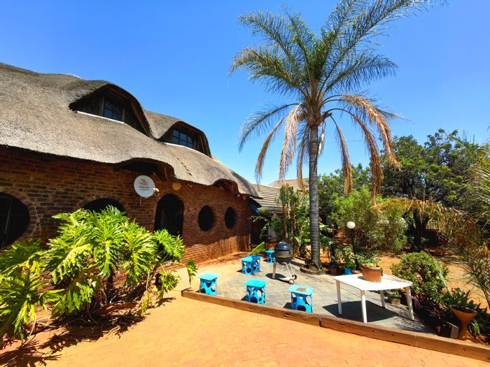 Versatile 21-hectare farm in Swartruggens Central, for sale with income potential.