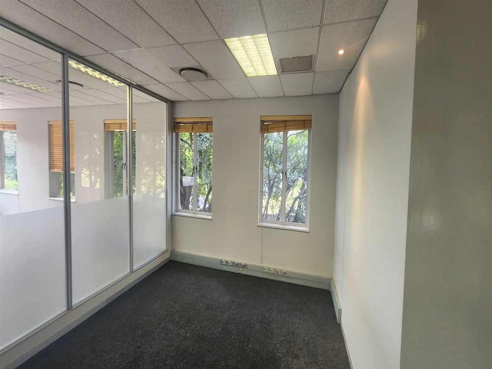Hunts End Office Park-Wierda Valley-Sandton-The Hunt1stfl 322,59m² (3)