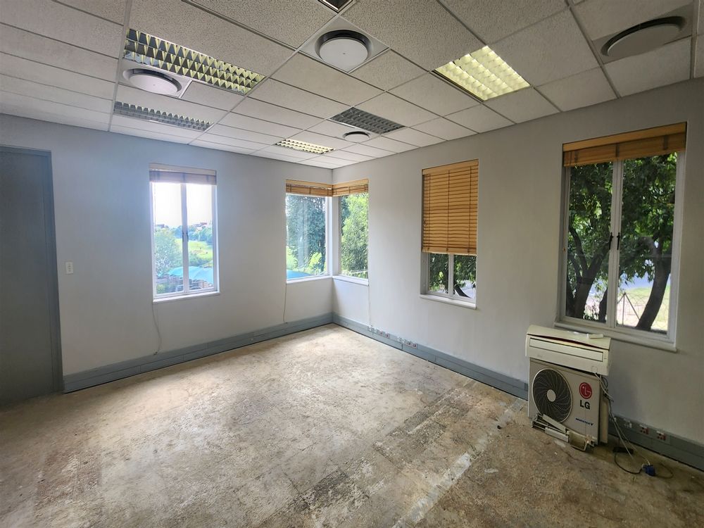 Hunts End Office Park-Wierda Valley-Sandton-The Hunt1stfl 322,59m² (4)