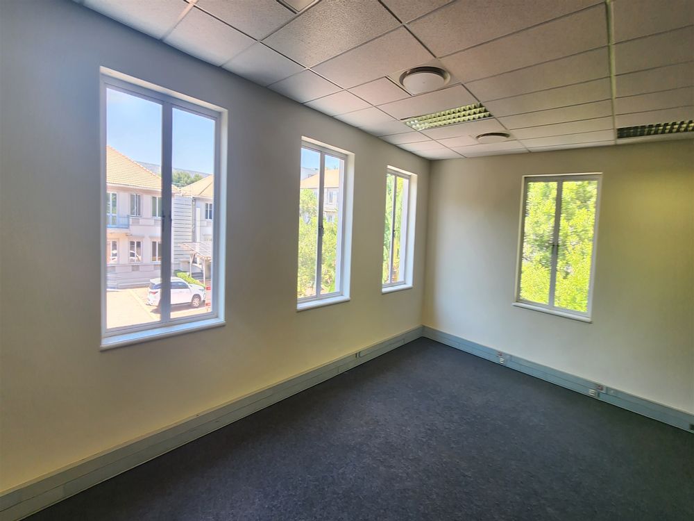 Hunts End - 42 Wierda Road-Wierda Valley 1st Fl 565.21m² (2)