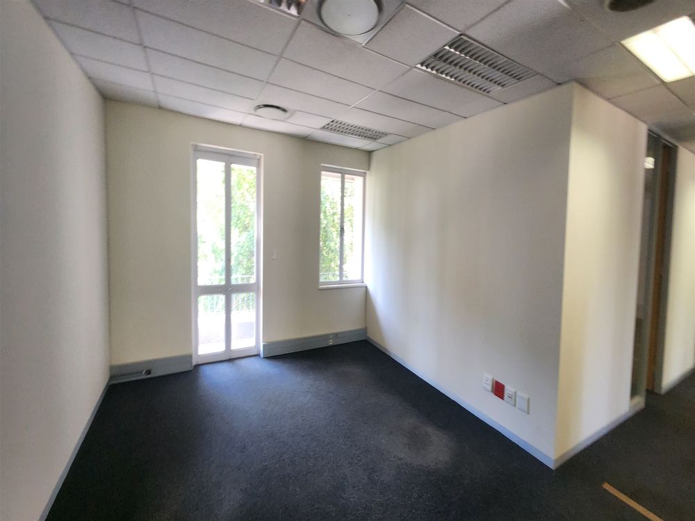 Hunts End - 42 Wierda Road-Wierda Valley 1st Fl 565.21m² (4)
