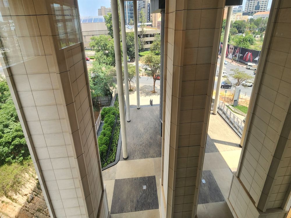 96 Rivonia Road-Sandton-3rdfl 1236m² (6)