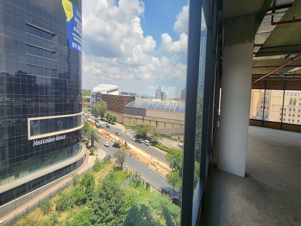 96 Rivonia Road-Sandton-5thfl 1827m² Views