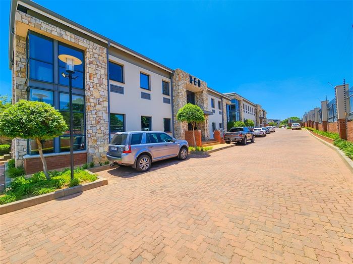 Fourways Office To Rent: Two floors, boardroom, kitchens, parking, 24-hour security.