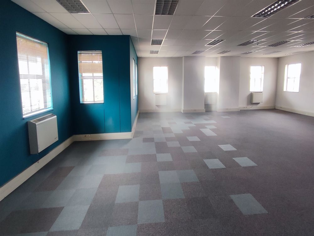 28 Fricker Road - Illovo - 2nd Floor 401.19m² (1)