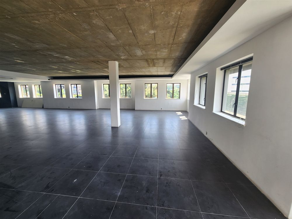 Grayston Ridge Office Park - Sandton - C Gr Fl 298m² (4)