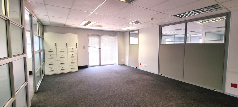 The Woodlands-Woodmead-Building 29 (10)