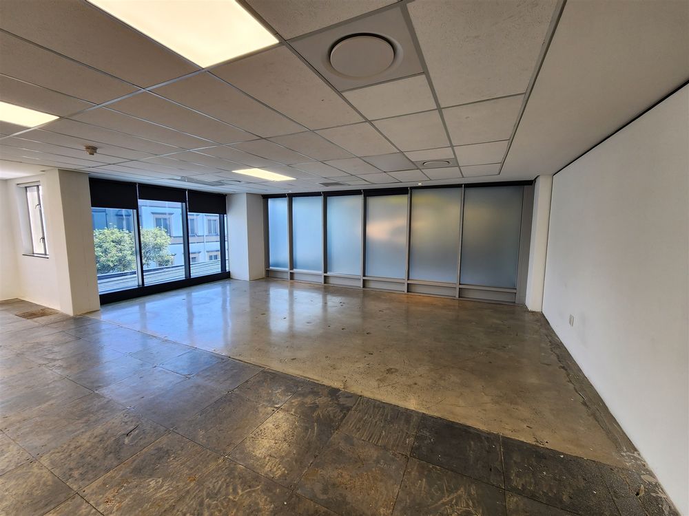Sandhurst Office Park - Sandton - Block C Grfl 302m²(1)