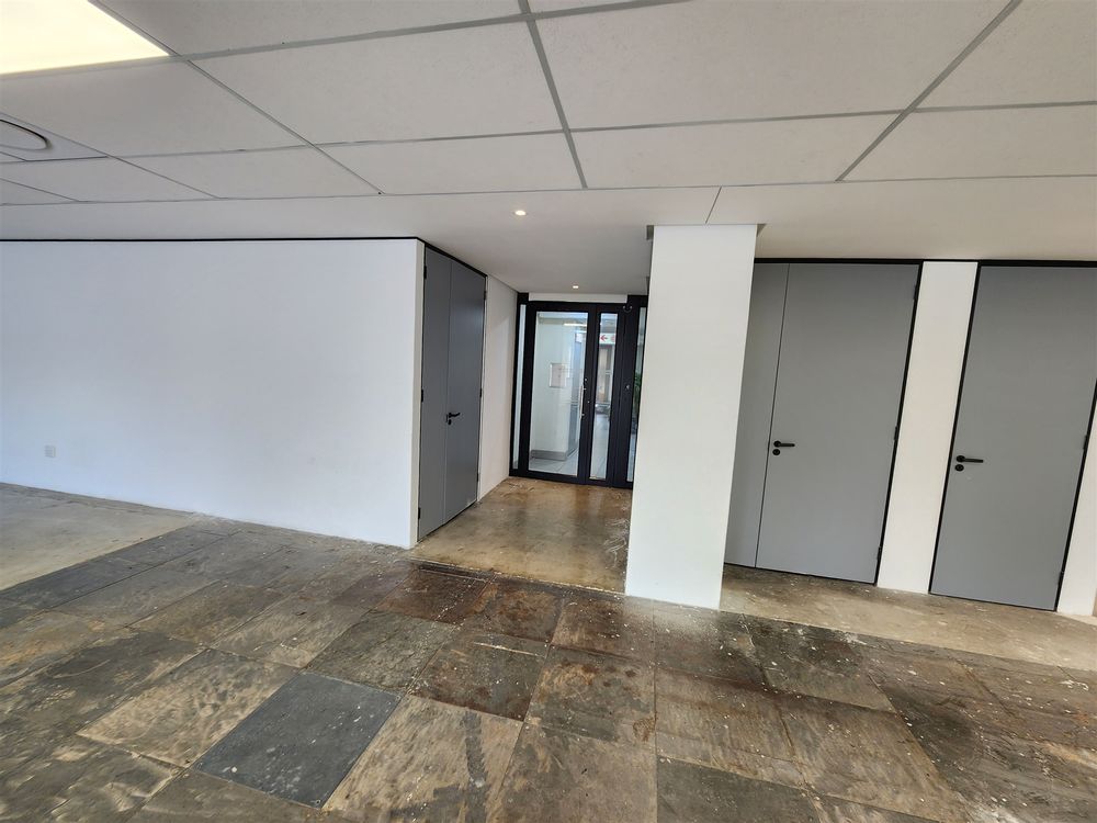 Sandhurst Office Park - Sandton - Block C Grfl 302m²(7)