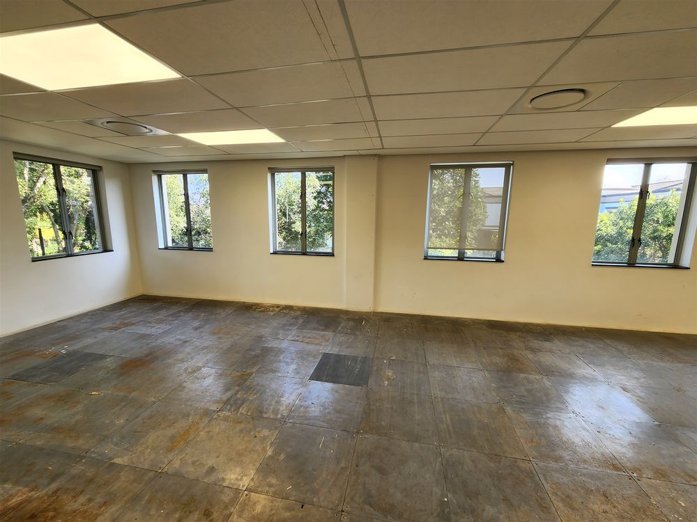 Sandhurst Office Park - Sandton - Block C Grfl 302m²(5)