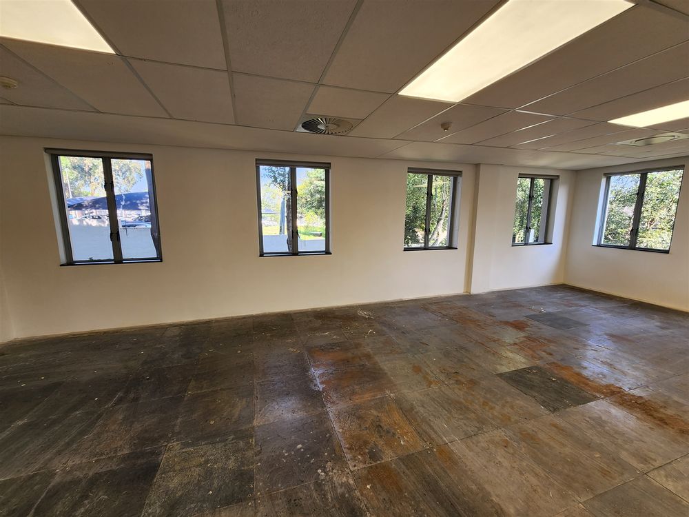 Sandhurst Office Park - Sandton - Block C Grfl 302m²(4)