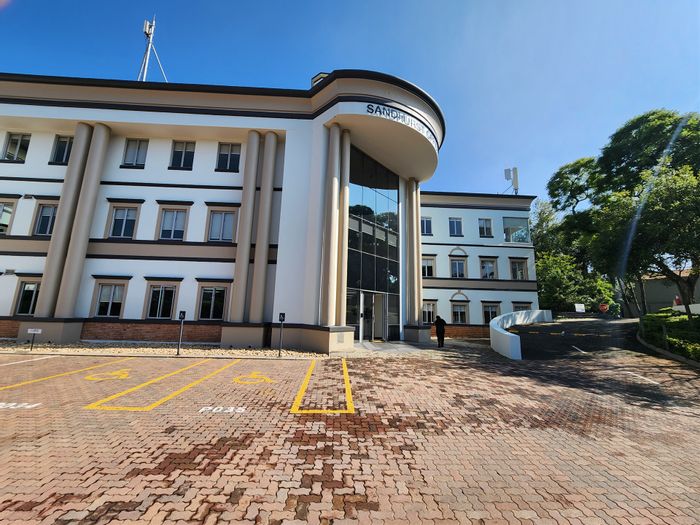Office to Rent in Sandhurst: Prime location, 24-hour security, flexible space options.