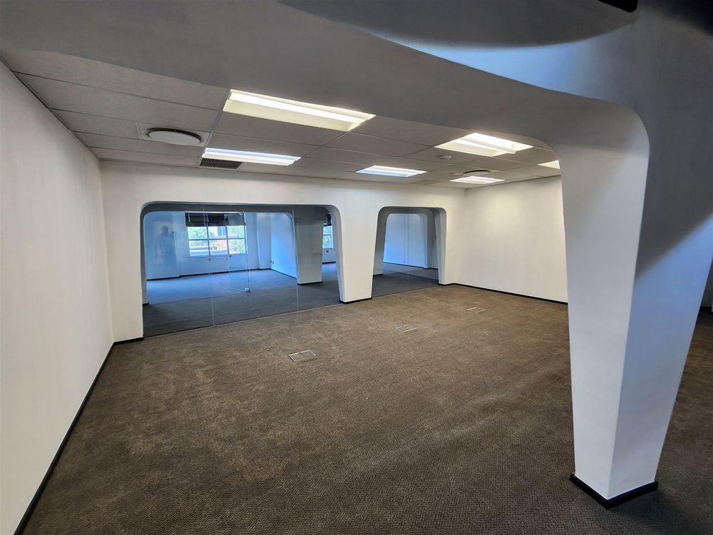 Sandhurst Office Park - Sandton - Block A 1stfl 1099m²(4)