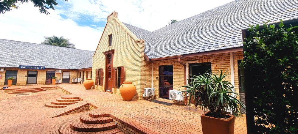 4 Bridle Close