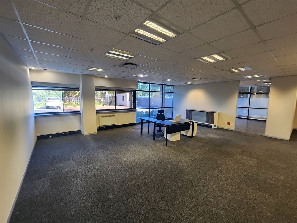 70 Grayston Drive - Sandton - Gr Fl 272,29m² (3)