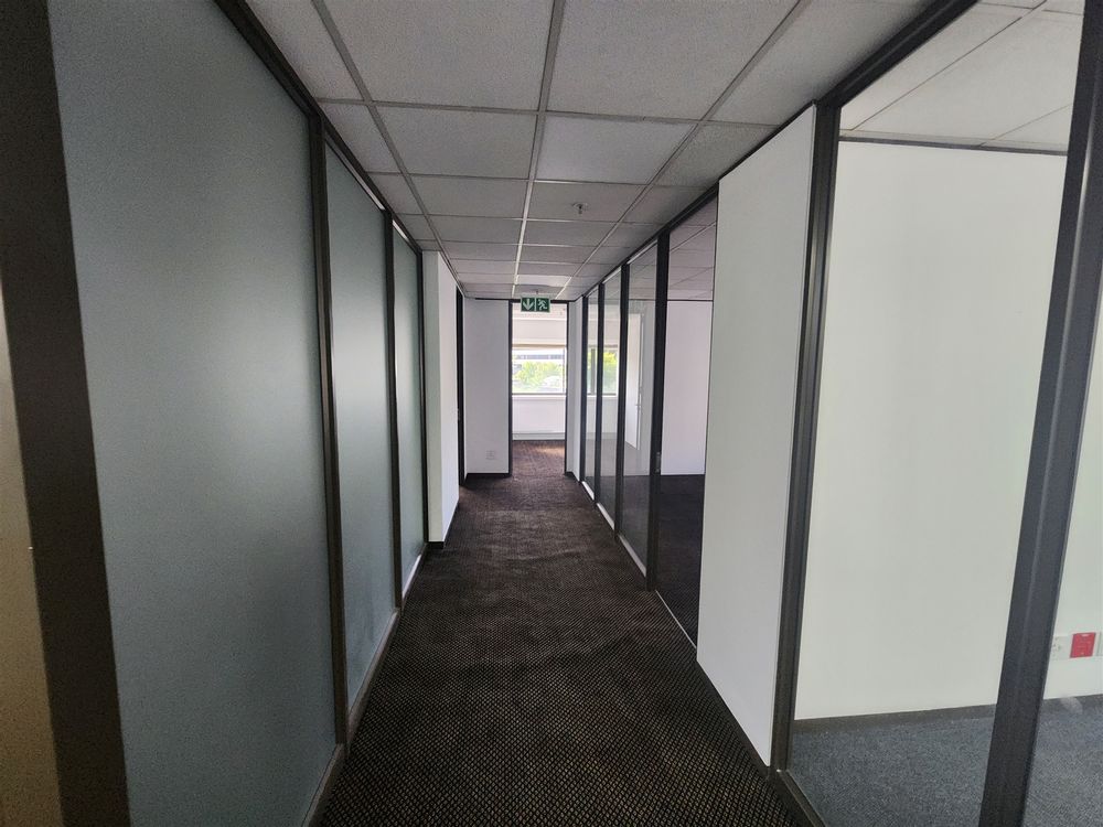70 Grayston Drive - Sandton - 2nd Fl 682.59m² (5)
